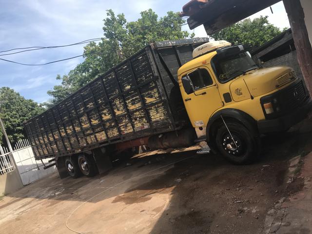 Caminhão boiadeiro
