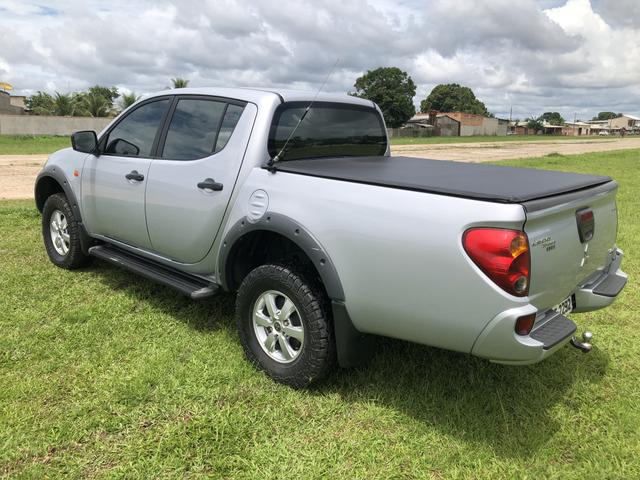 L200 Triton GLS 4x4 diesel 12/12 - Foto 4