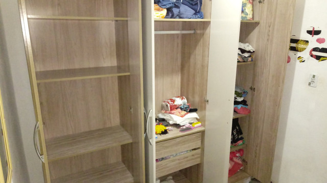 Vende-se guarda roupa 10 meses d uso quero comprar um guarda roupa menor - Foto 2