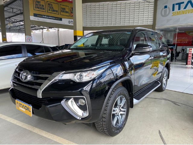 TOYOTA HILUX SW4 2.7 SRV 7 LUGARES 4X2 16V FLEX 4P AUTOMATICO