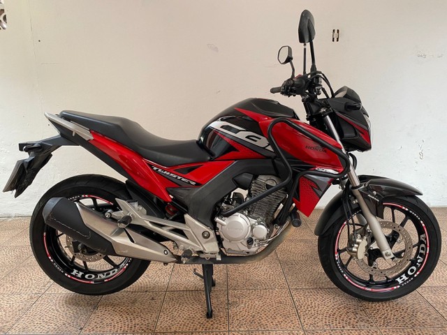 TWISTER 250 2019 9.000KM APENAS FINANCIO EM ATÉ 48X E PARCELO EM 18X NO CARTÃO