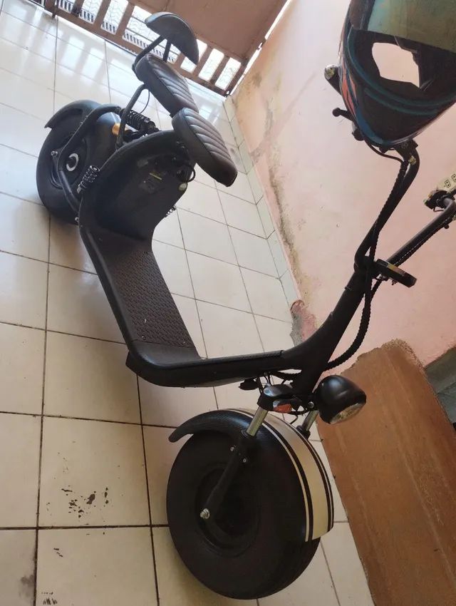Scooter elétrica 