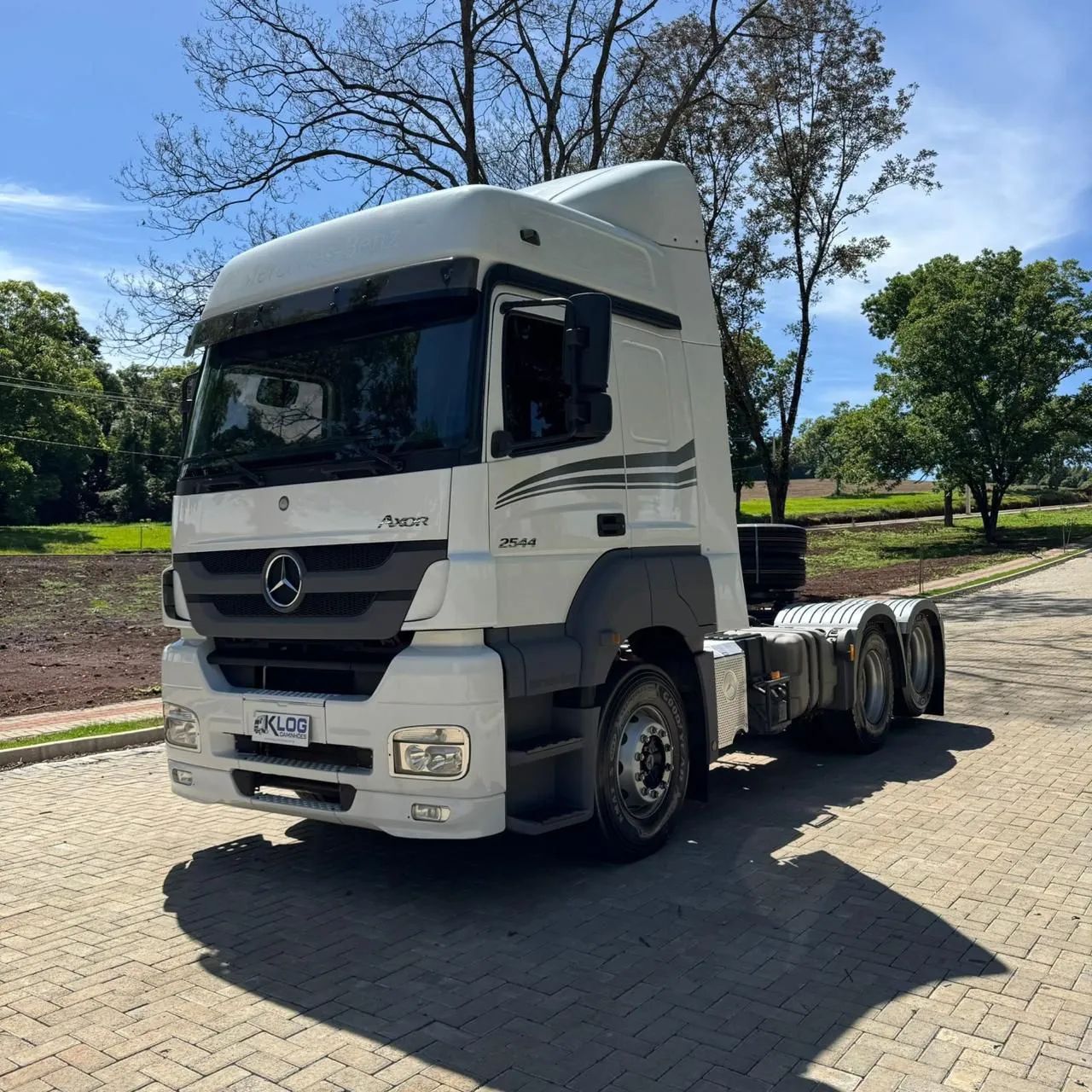 Mercedes-Benz Atego 2544 6x2 - Ano 2014 - Foto 2
