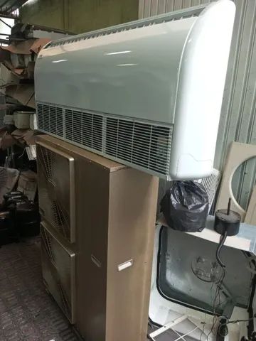 Hitachi 60.000 BTUs 220v 3F - Foto 4