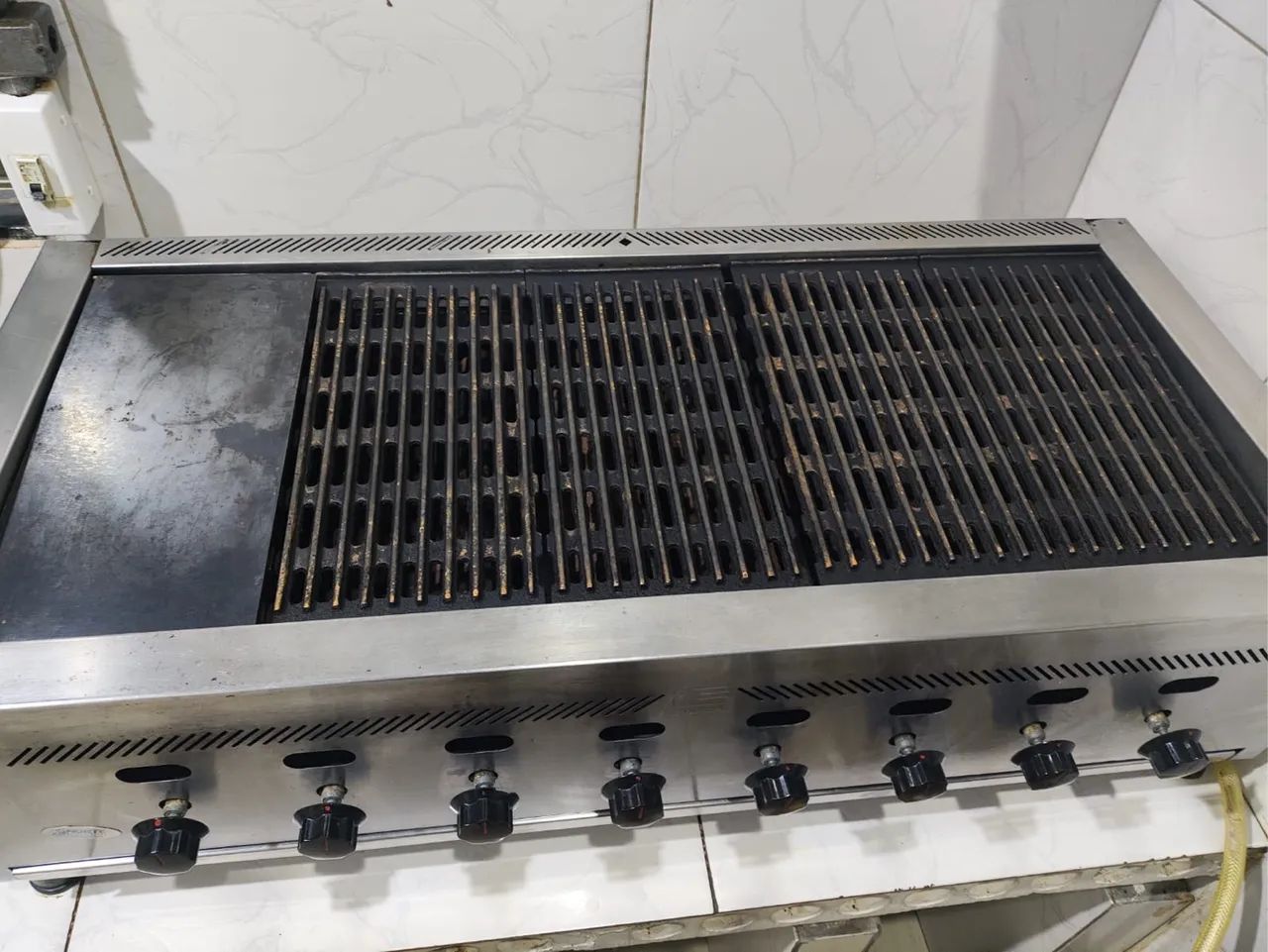 Churrasqueira a gás  - Foto 2