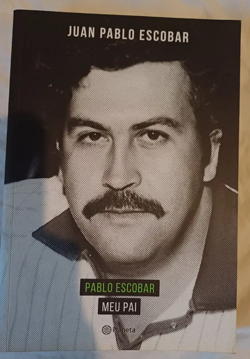 MEU PAI - AS HISTÓRIAS QUE NÃO DEVERÍAMOS SABER 1ª EDIÇÃO - 2015