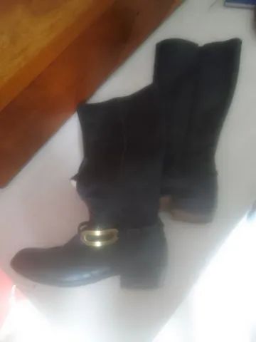 Bota semi nova 