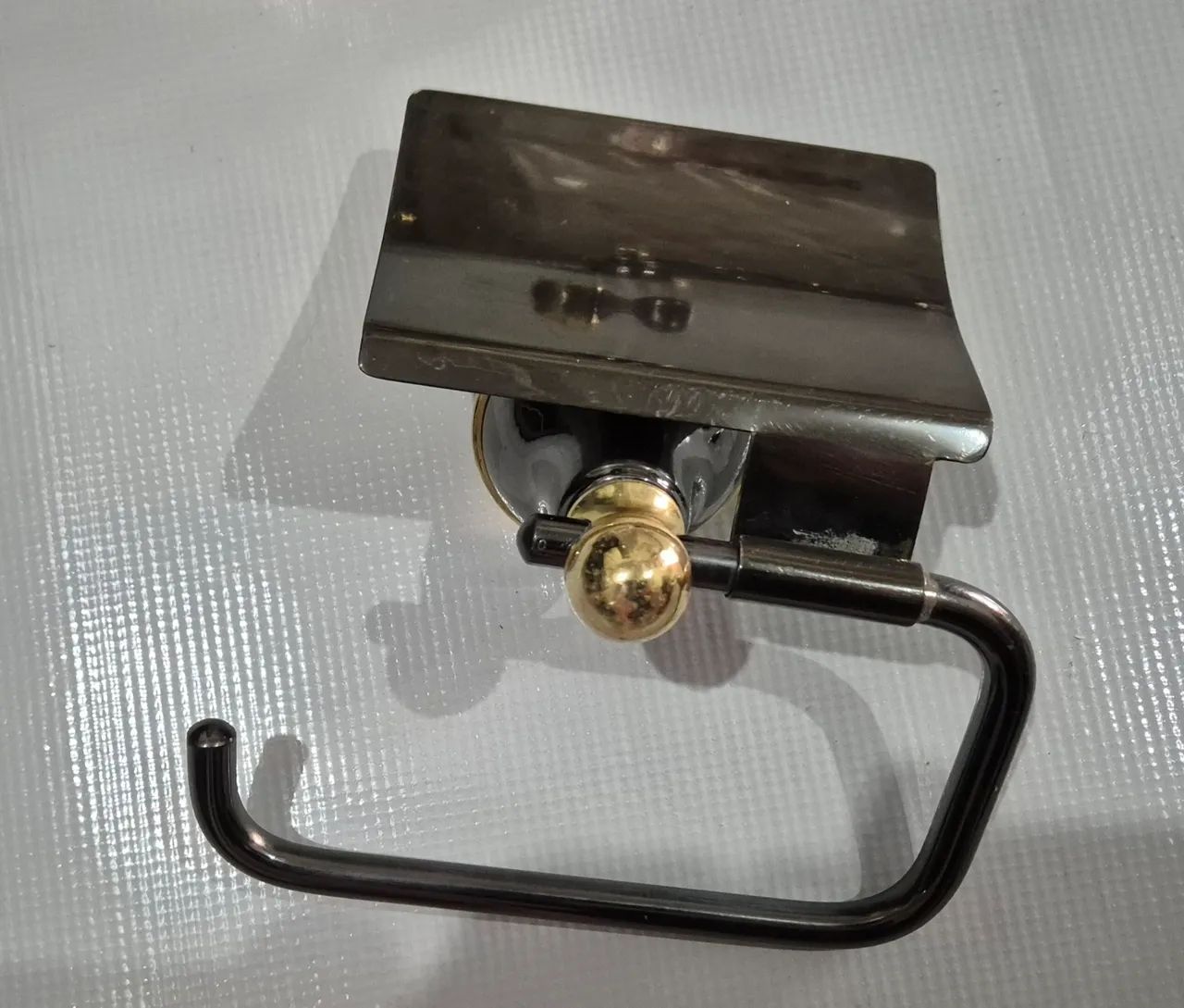 Acessórios para banheiro dourado e fume - Foto 4