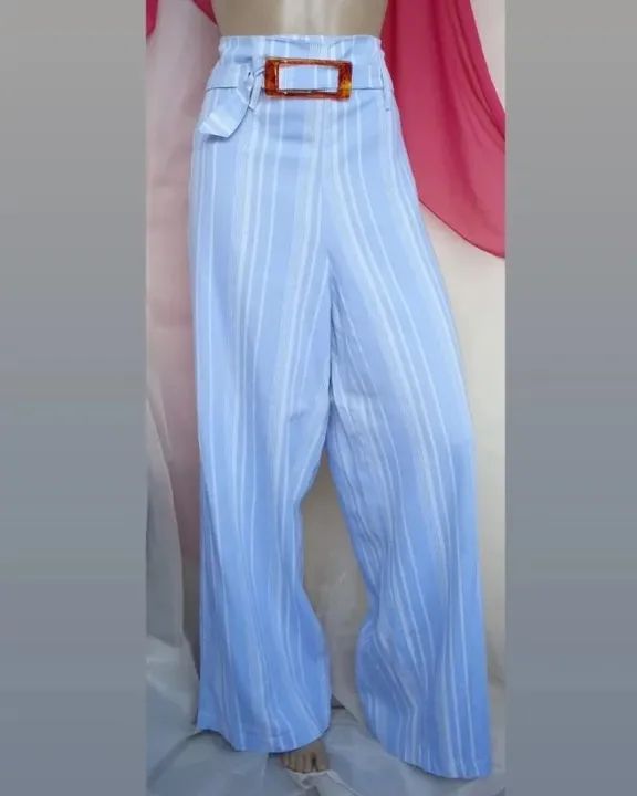CALÇA PANTALONA EM VISCOLINHO LISTRADA - Foto 2