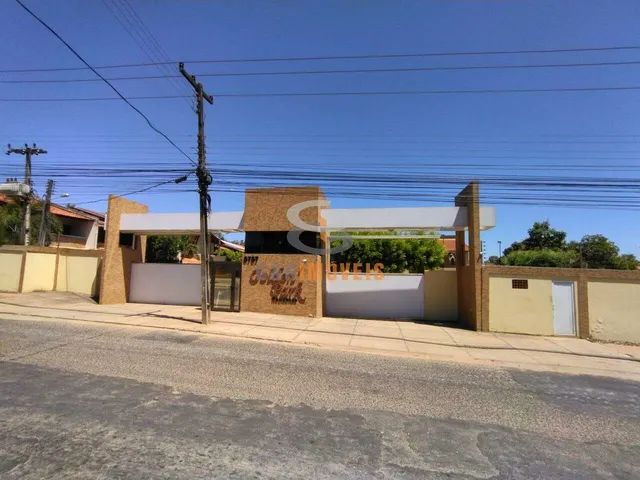 CASA EM CONDOMÍNIO - VENDA