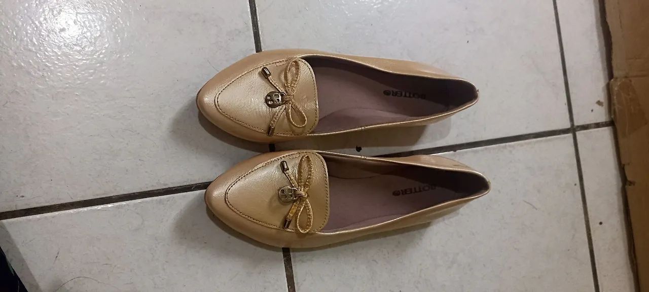 Sapatilha Dourada bottero tam36
