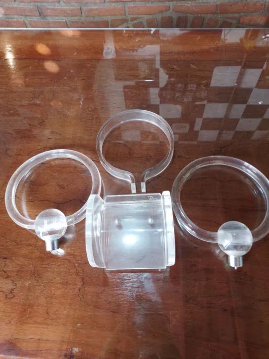 Kit de 3 Porta Toalhas e 1 porya papel em Acrílico Transparente - Foto 6