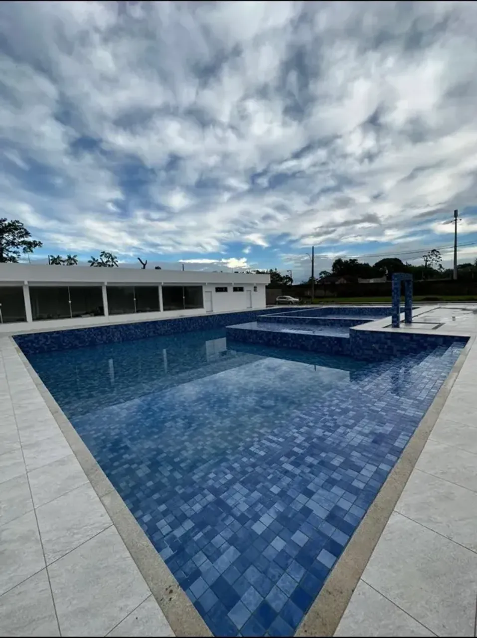 Vendo Lote no Condomínio Quinta das Orquídeas com 160m²