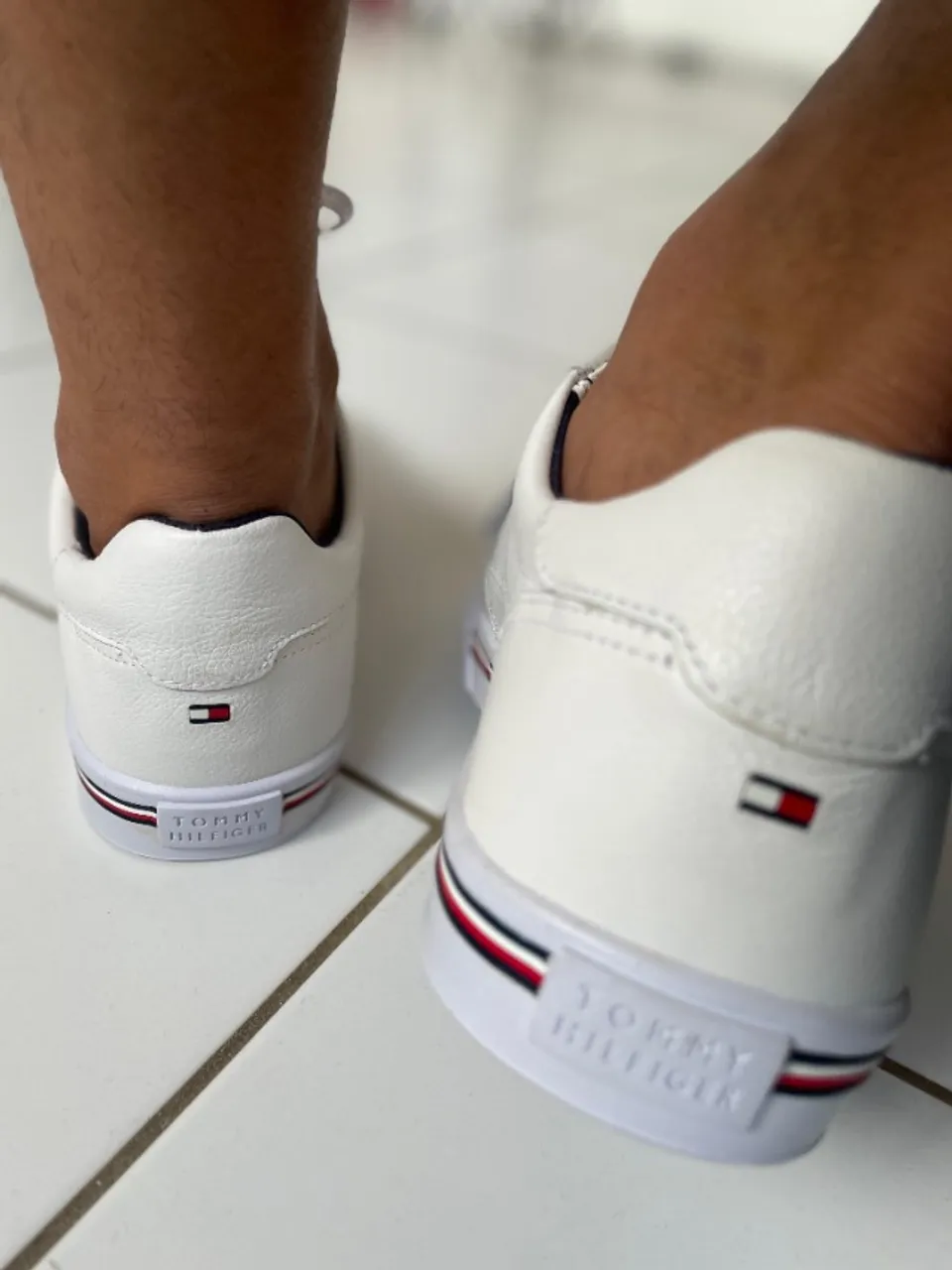 Tênis Couro Tommy Hilfiger Original