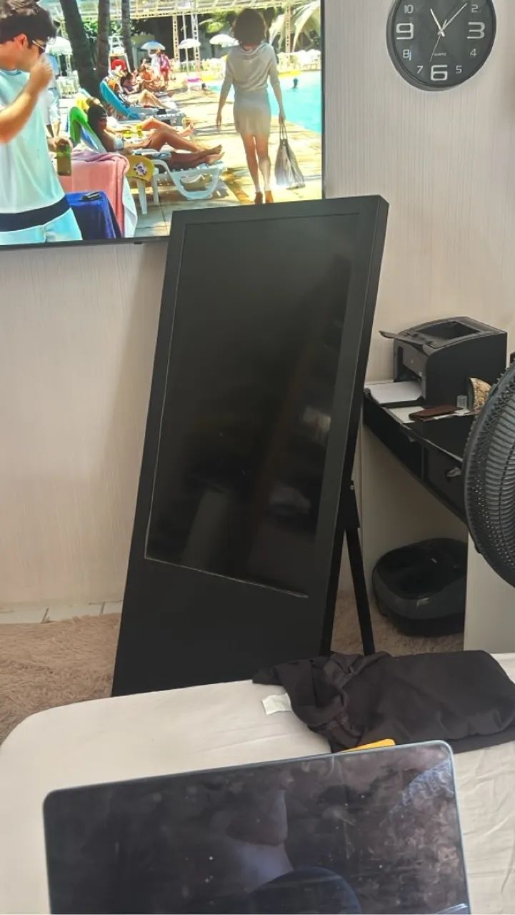 Estrutura para Tela de Projeção com a tela de projeção !