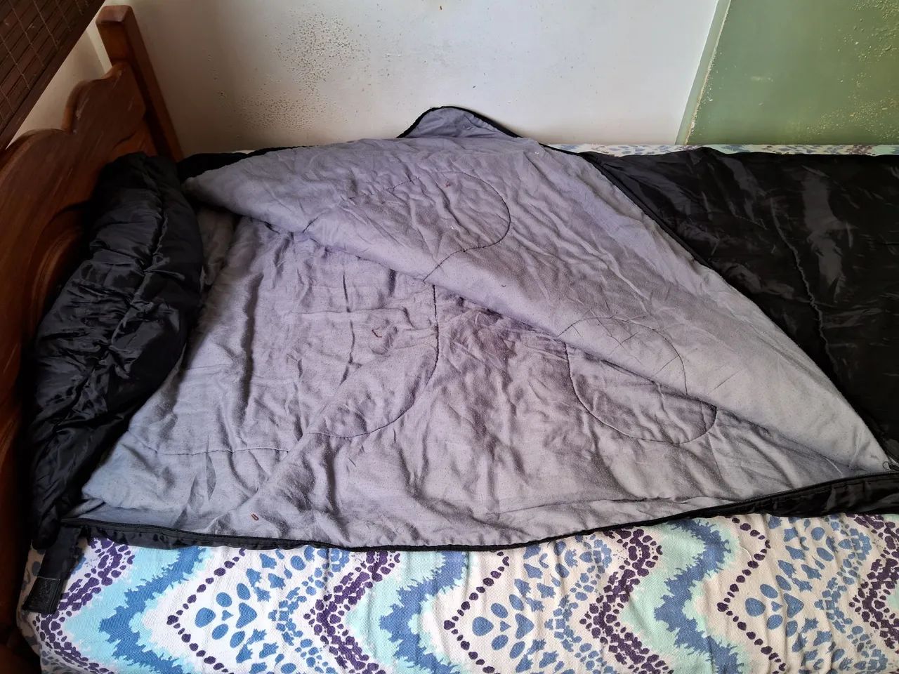Saco de dormir sleeping bag viagem camping 