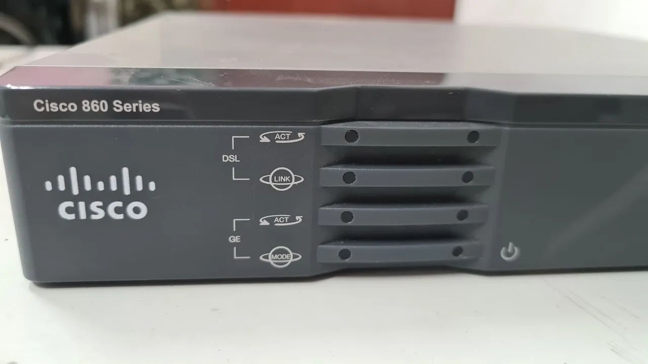 Roteador Cisco 860 Series sem cabo - Foto 2