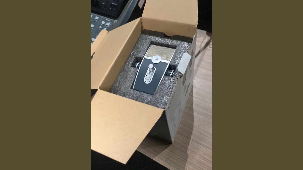 Microfone profissional AKG Lyra C44 Home Studio - Foto 2