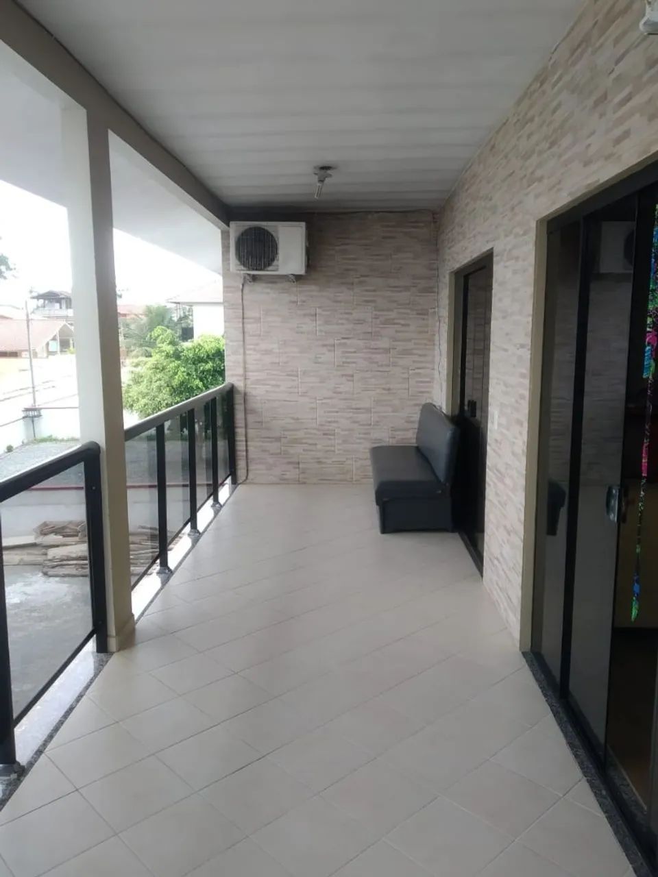 Bem pertinho do mar(150m), com 3 quartos, ar cond, próximo ao  Beto Carreiro - Foto 3