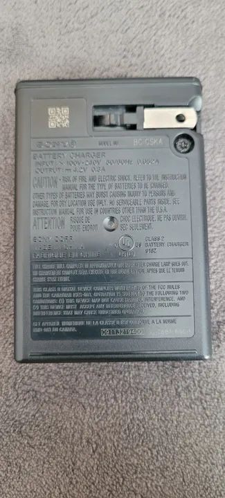 Carregador com Bateria Sony Np-bk1/fk1 W180 W190 S750 S780 S950 S980 - Foto 4
