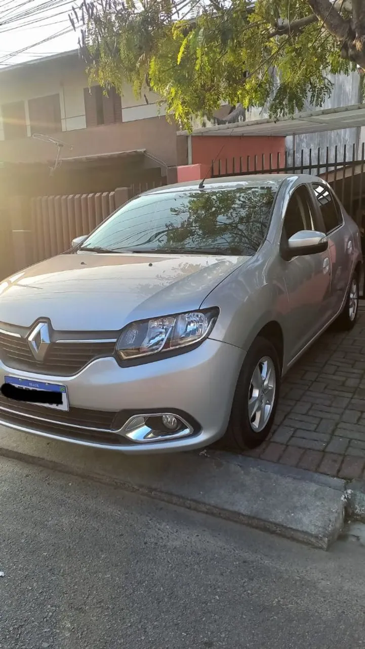 Renault Logan 2015