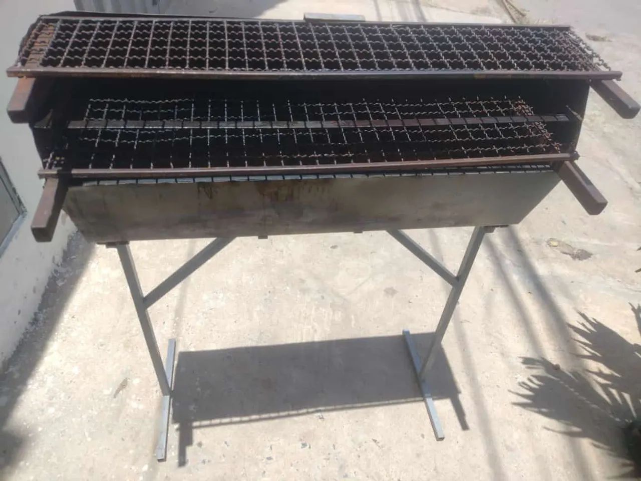 For Sale or Exchange for Greenhouse Tel *