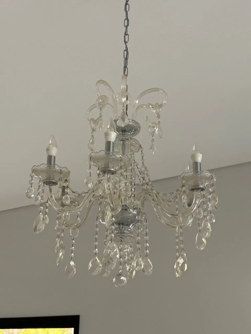 Lustre Vitoriano Clássico