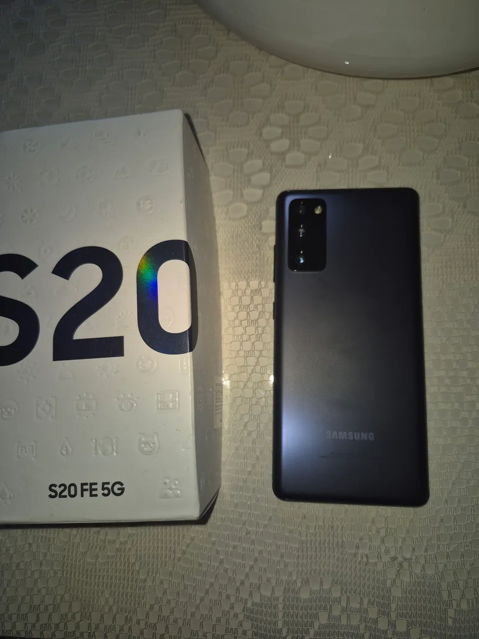 Samsung Galaxy s20 fe 5g