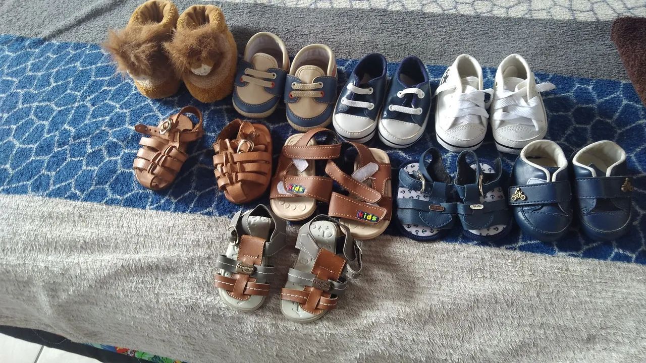 Vende sapato de criança e percata64850057764995120