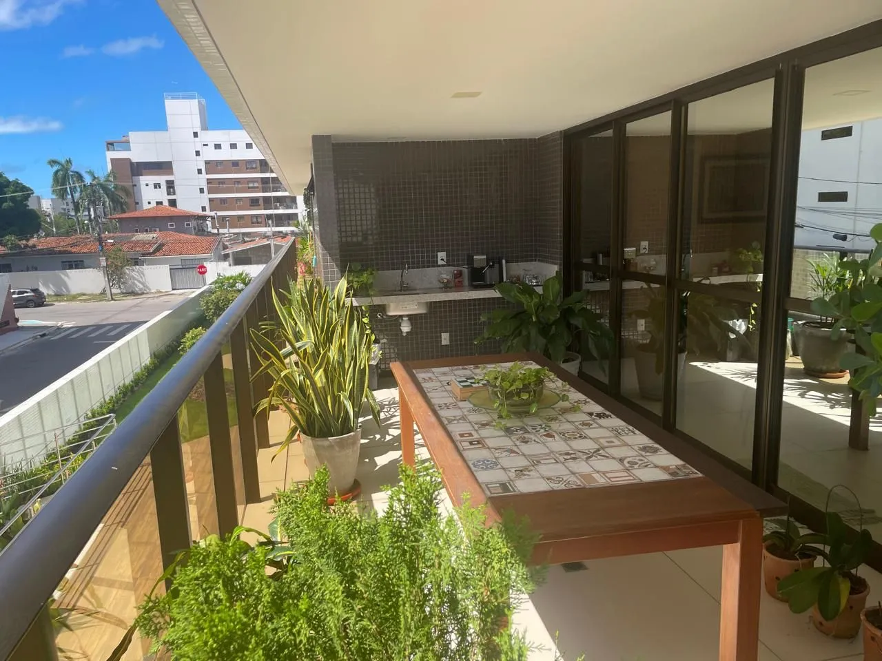 Apartamento à venda com 4 Suítes a 150m da Praia 235m² | em Cabo Branco - João Pessoa -