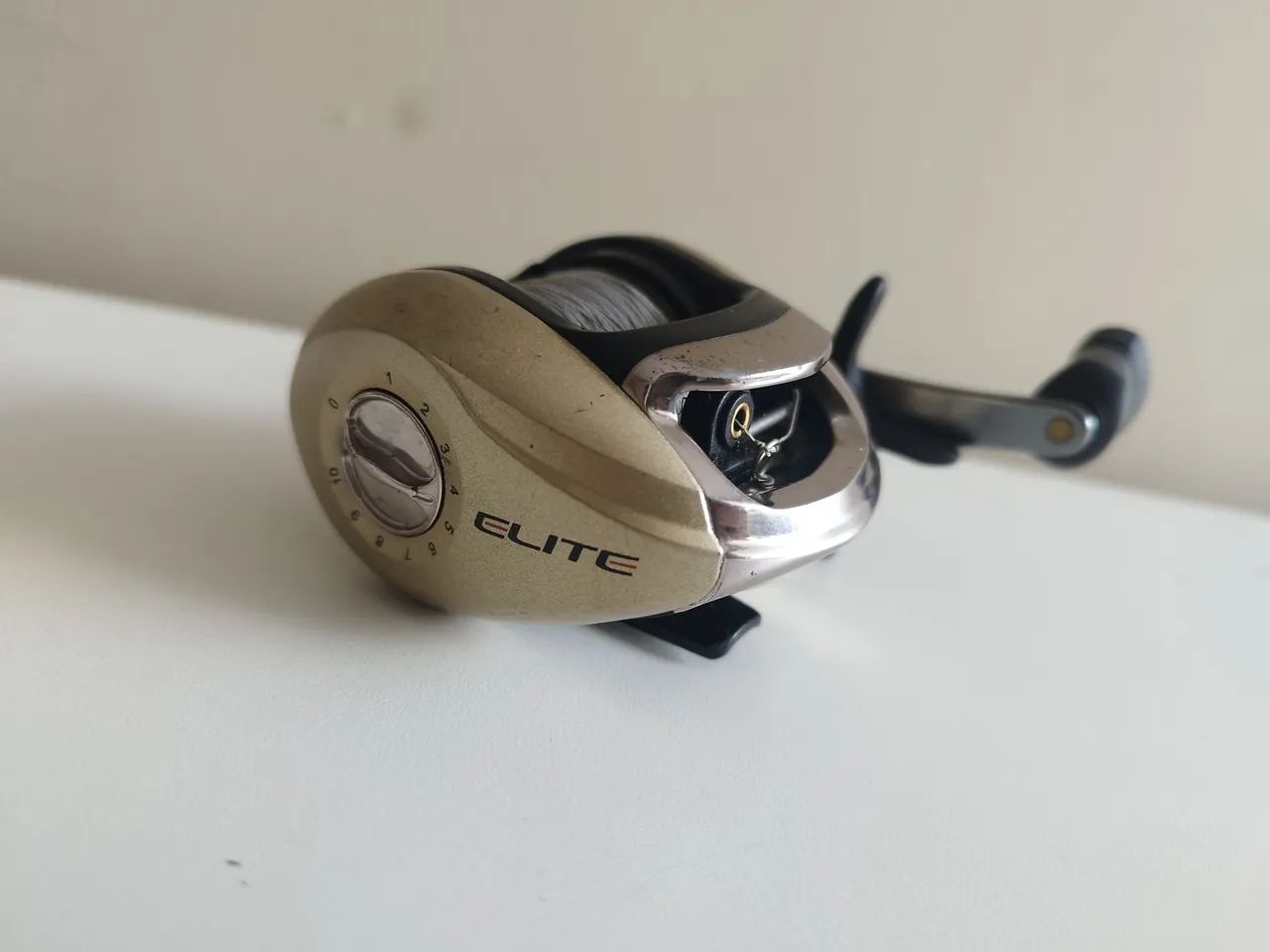 Carretilha de pesca Marine sporte elite 3.000 esquerda dourada