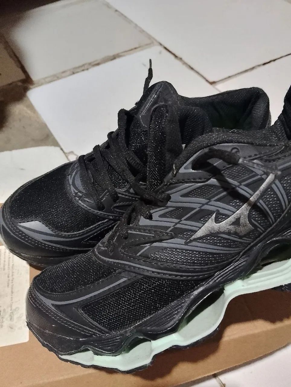 Tênis Mizuno Wave Prophecy 9