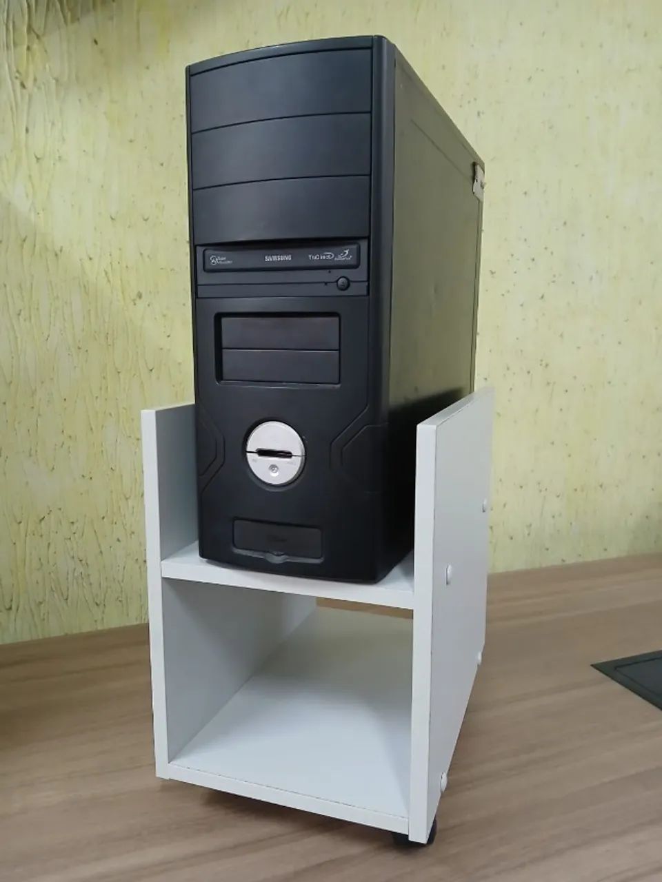 Suporte CPU Apoio - Foto 2