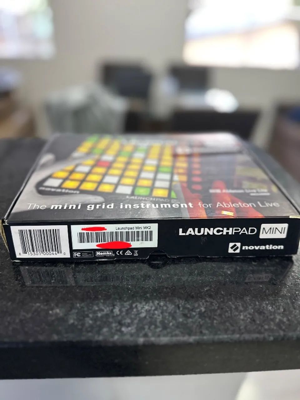 Novation Launchpad Mini Mk2 - Instrumentos musicais - São Braz
