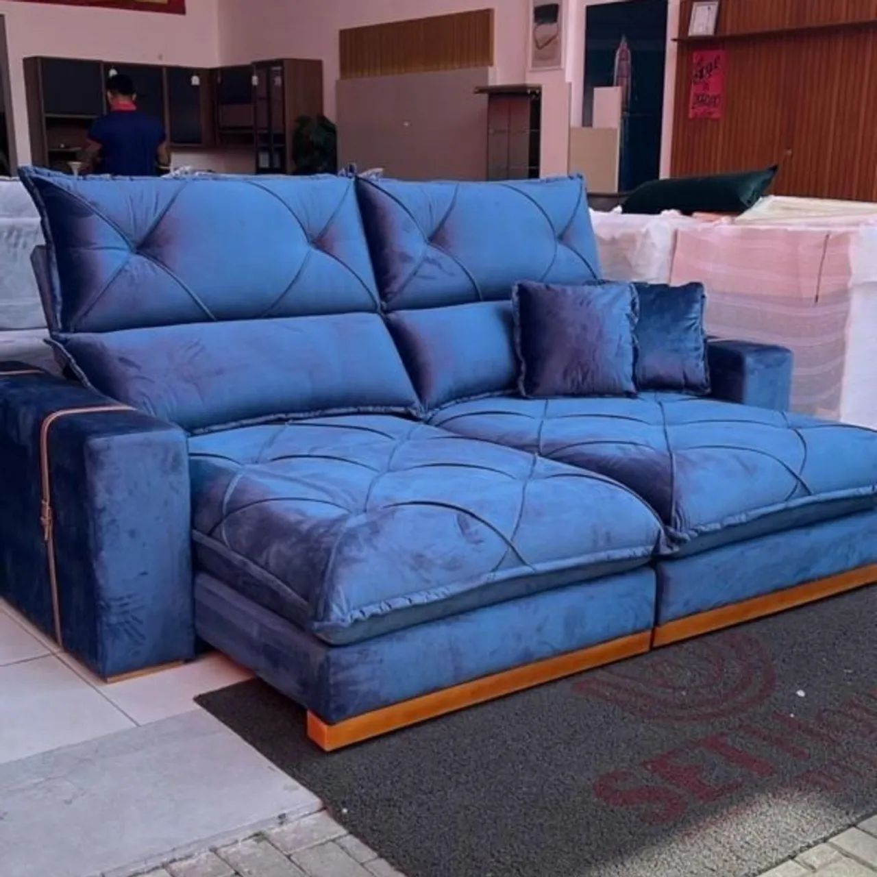 Sofá Retrátil e Reclinável Gran Bello Light 2,00 m Veludo- Entrega Rápida