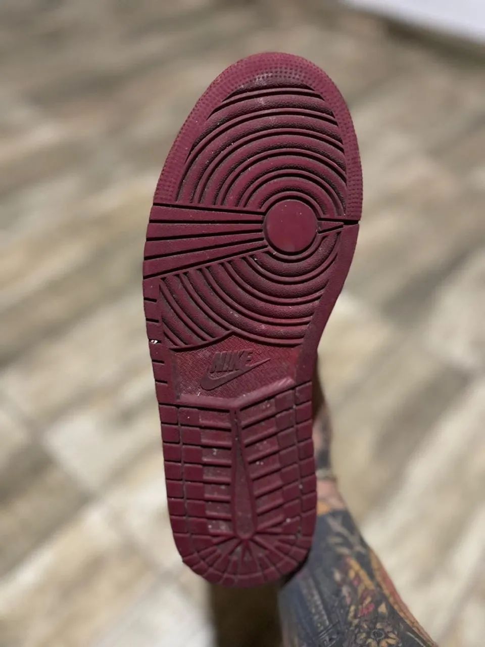 Tênis Nike Air Jordan 1 Off-White - Foto 5