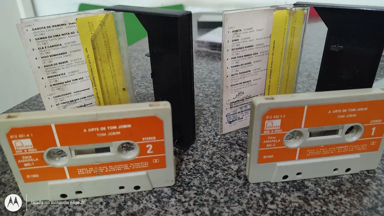 Fita k7 a arte de Tom Jobim 1 e 2 . - Foto 2