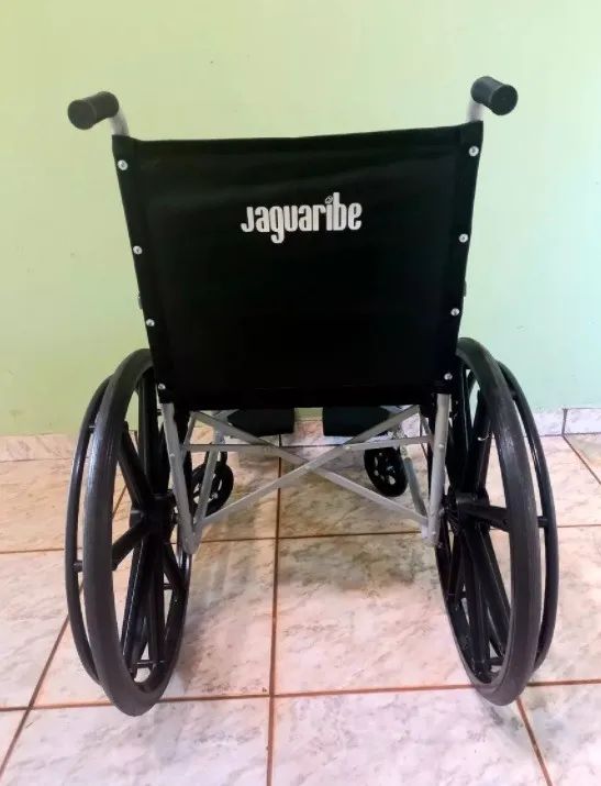 Cadeira de rodas básica modelo 1009 Jaguaribe - Nova Lacrada - Foto 3