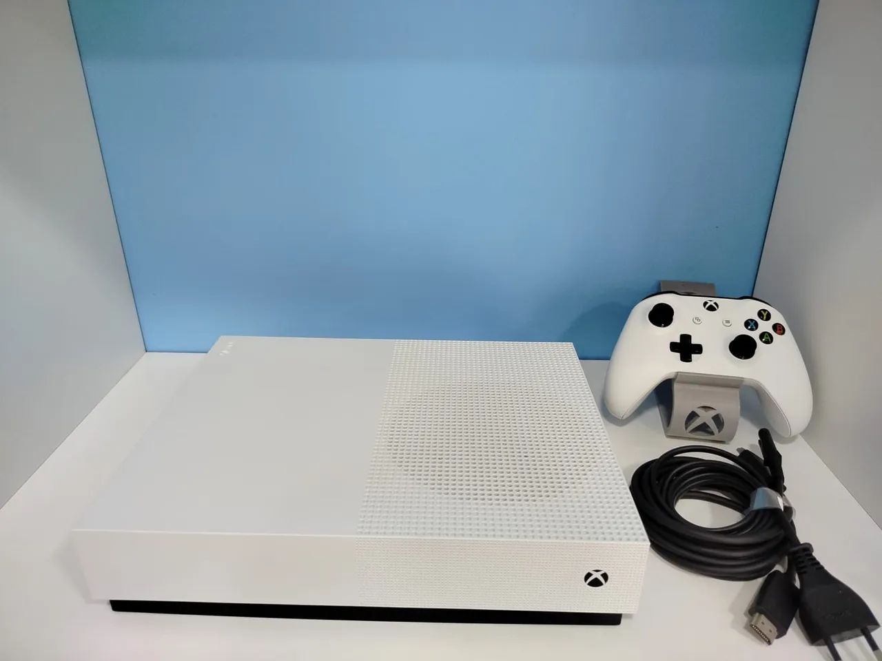  Xbox One S 1 tb edição ALL Digital novinho (Aceito Cartão em até 12x ). - Foto 4