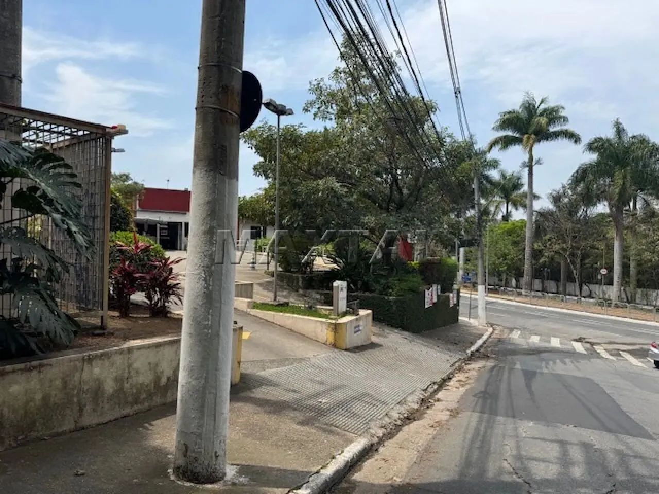 Terreno à Venda na Avenida Brás Leme, 660,78 m² de área útil, com 585m² de área construída - Foto 3