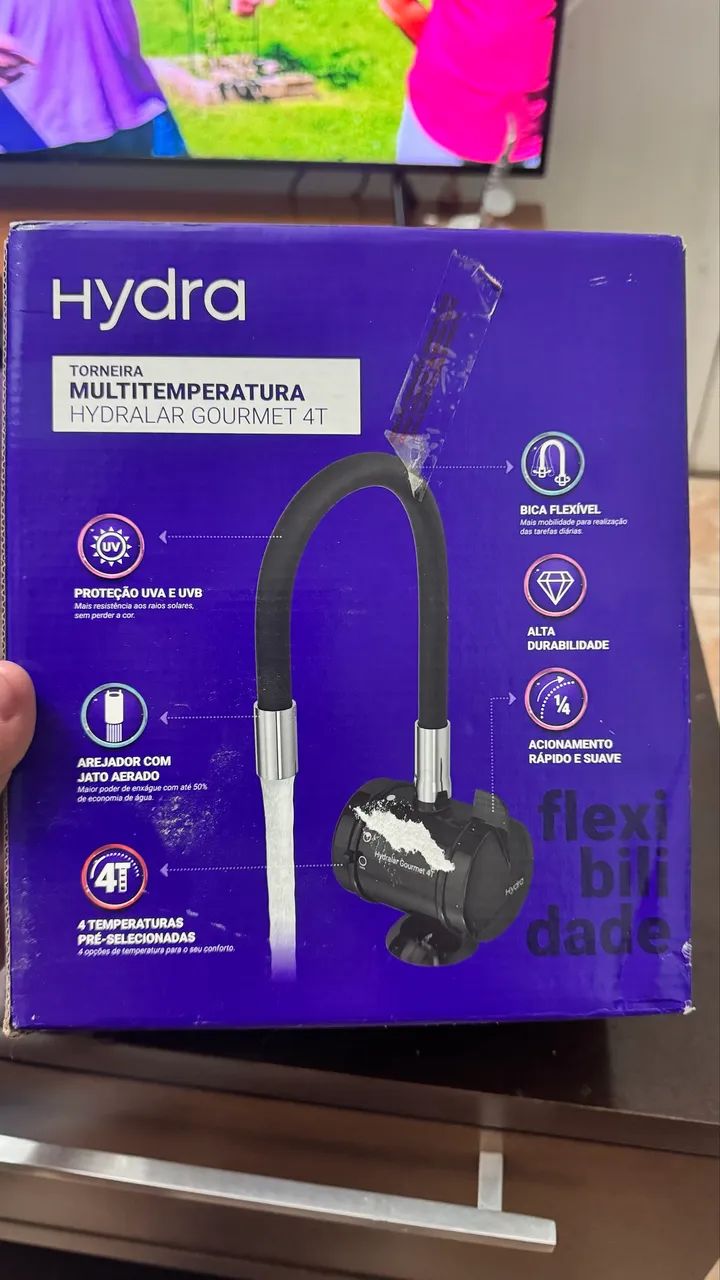 Hydra Hydralar Gourmet 4-Temperature Countertop Electric Faucet, Black, Used64739442052097120