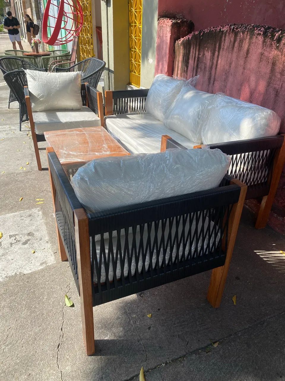 CONJUNTO DE MADEIRA COM FIBRA SINTETICA