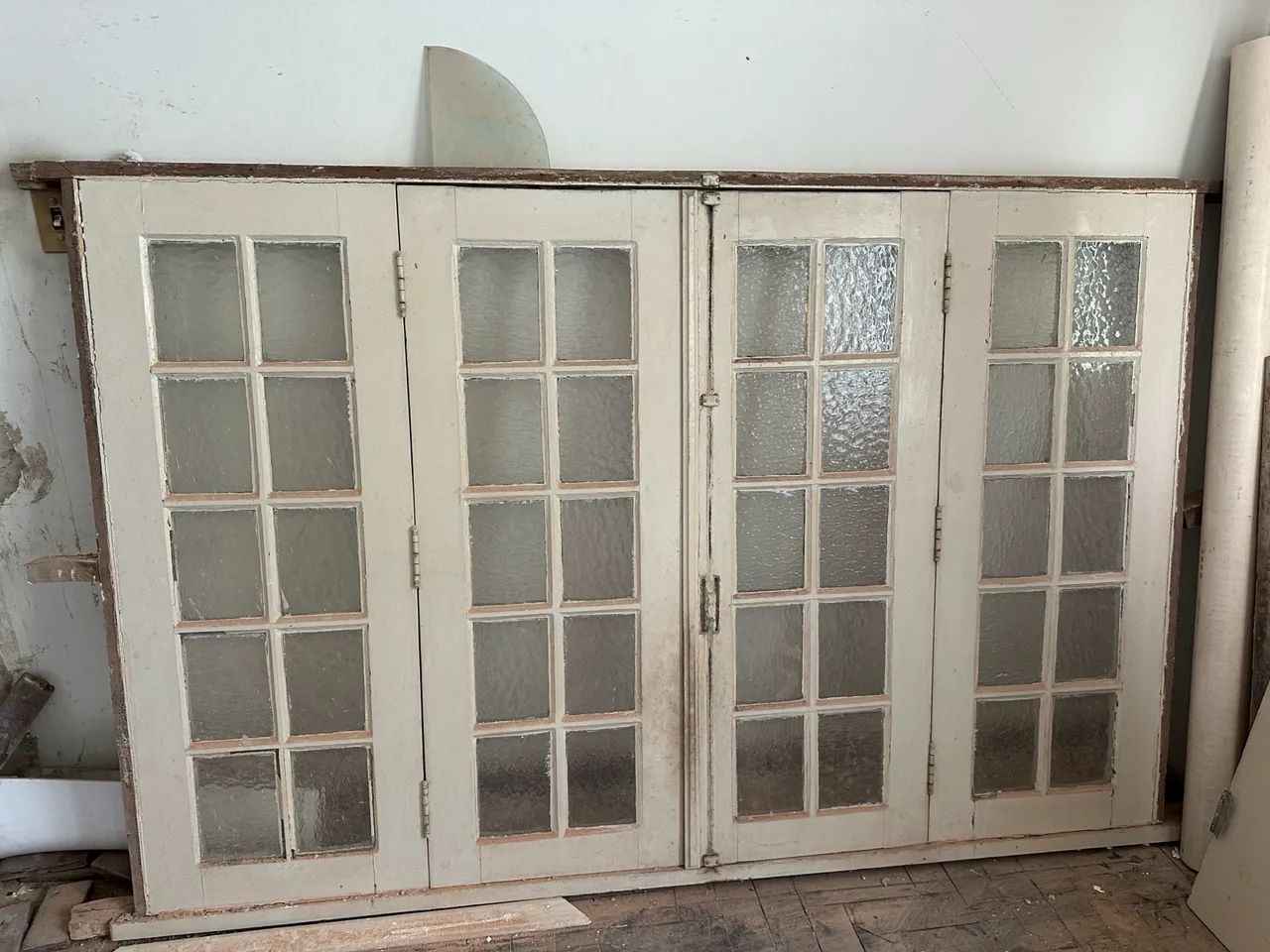 Janela de Madeira 64639899288963120