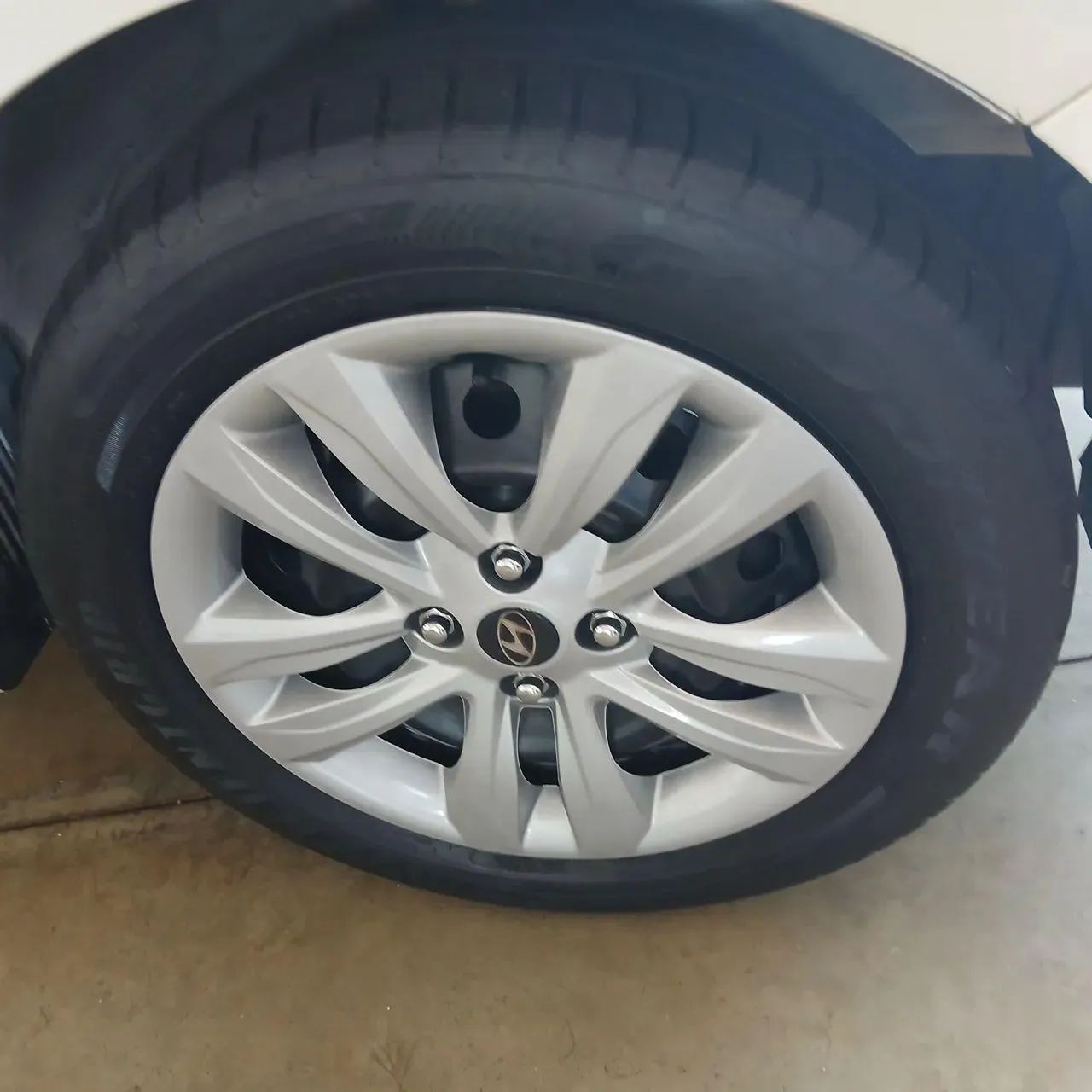 Hb 20 1.0 completo 2019 r54.900,00 - Foto 5