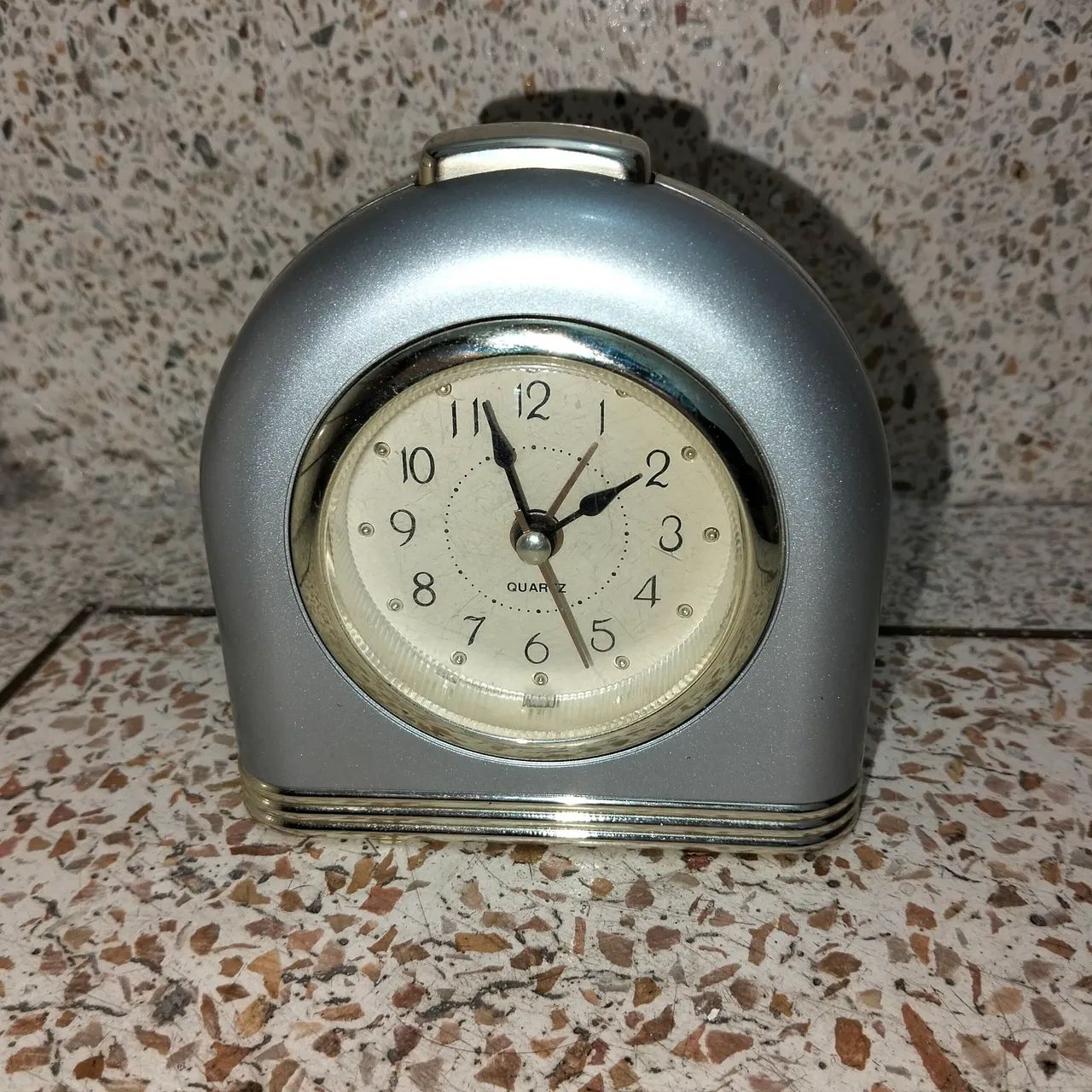 Relógio Despertador de Mesa Quartz 