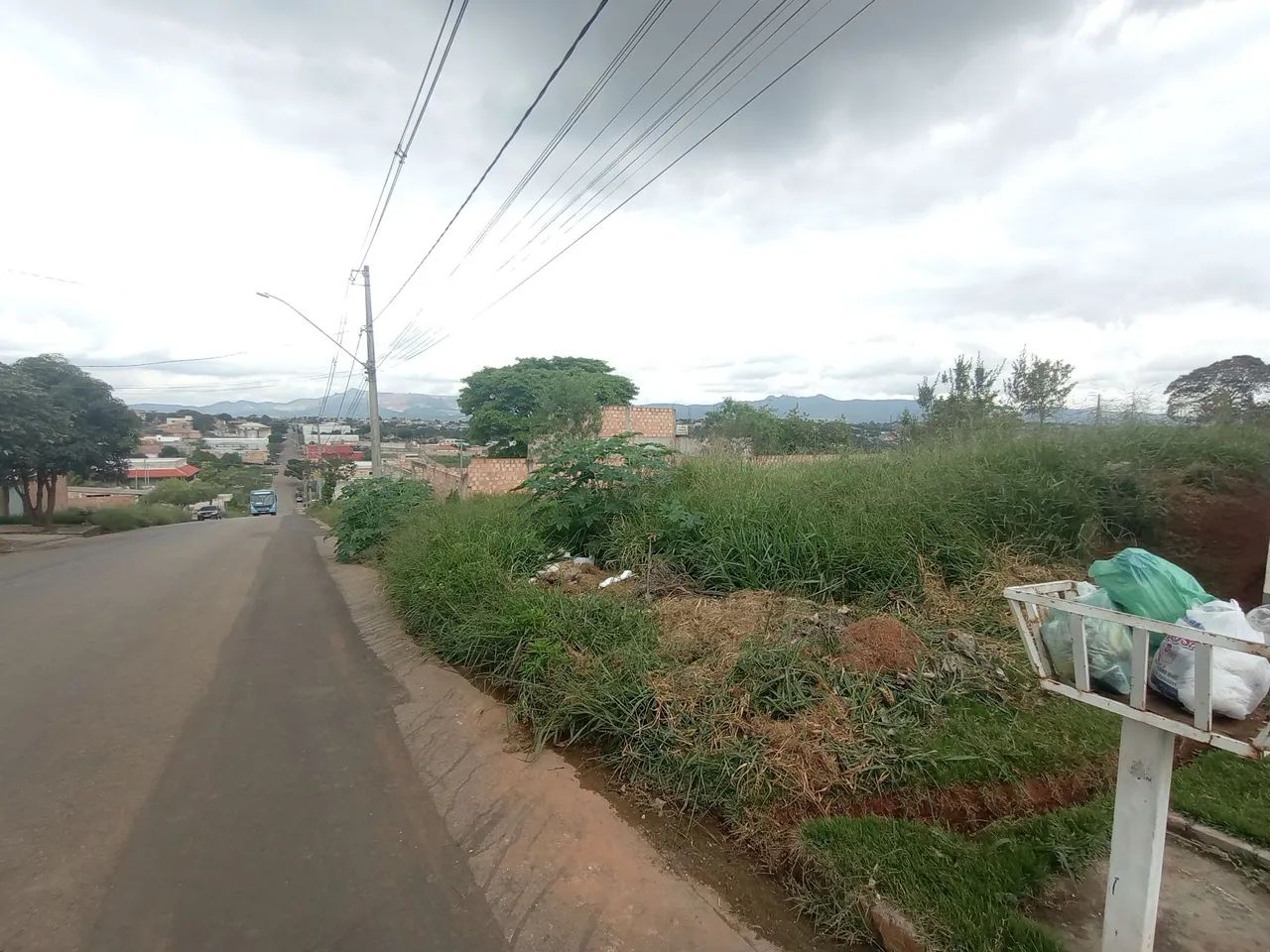 LOTE NA AVENIDA NOVO IGARAPÉ 