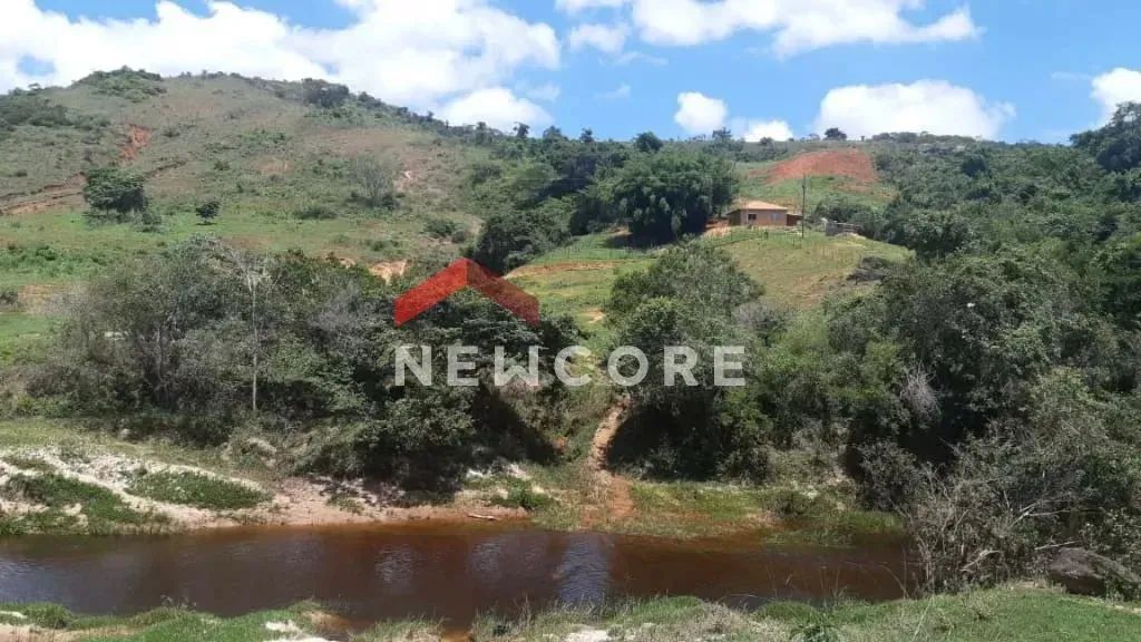 Lote em Itambé do Mato Dentro - Centro - Itambé do Mato Dentro/MG