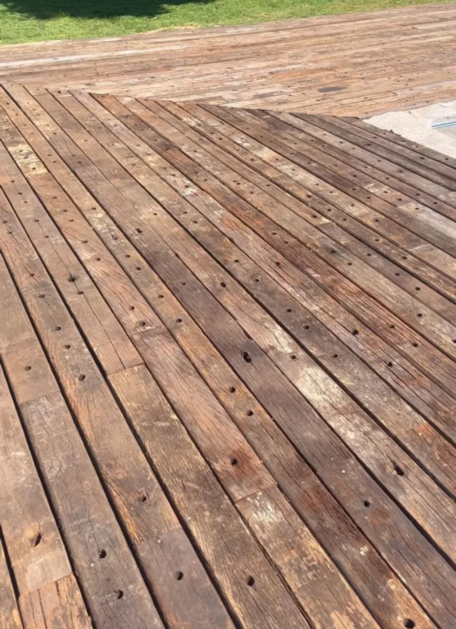 Tábuas Cruzeta de madeira p/ DECK