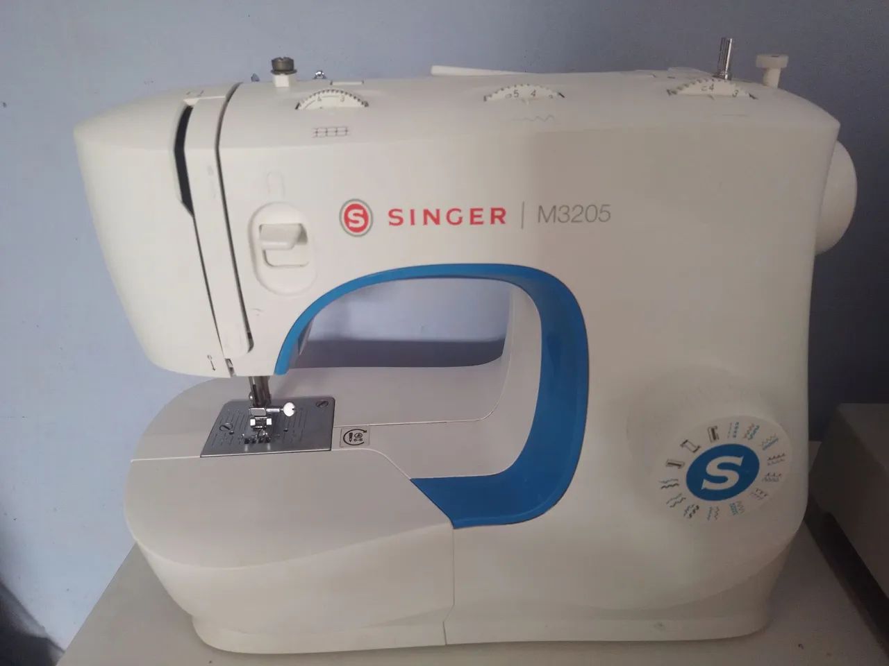 Maquina Singer M3206