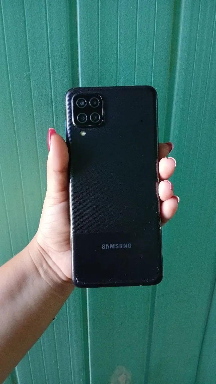 Samsung A12